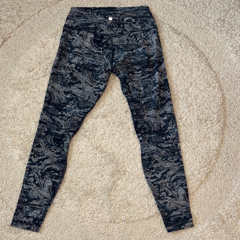 Lululemon Paisley Leggings - Size 8